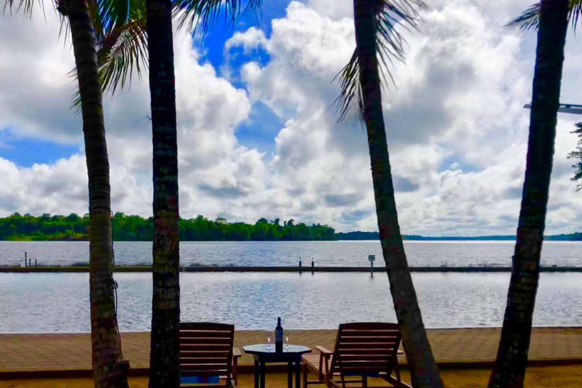 Overbridge River Resort