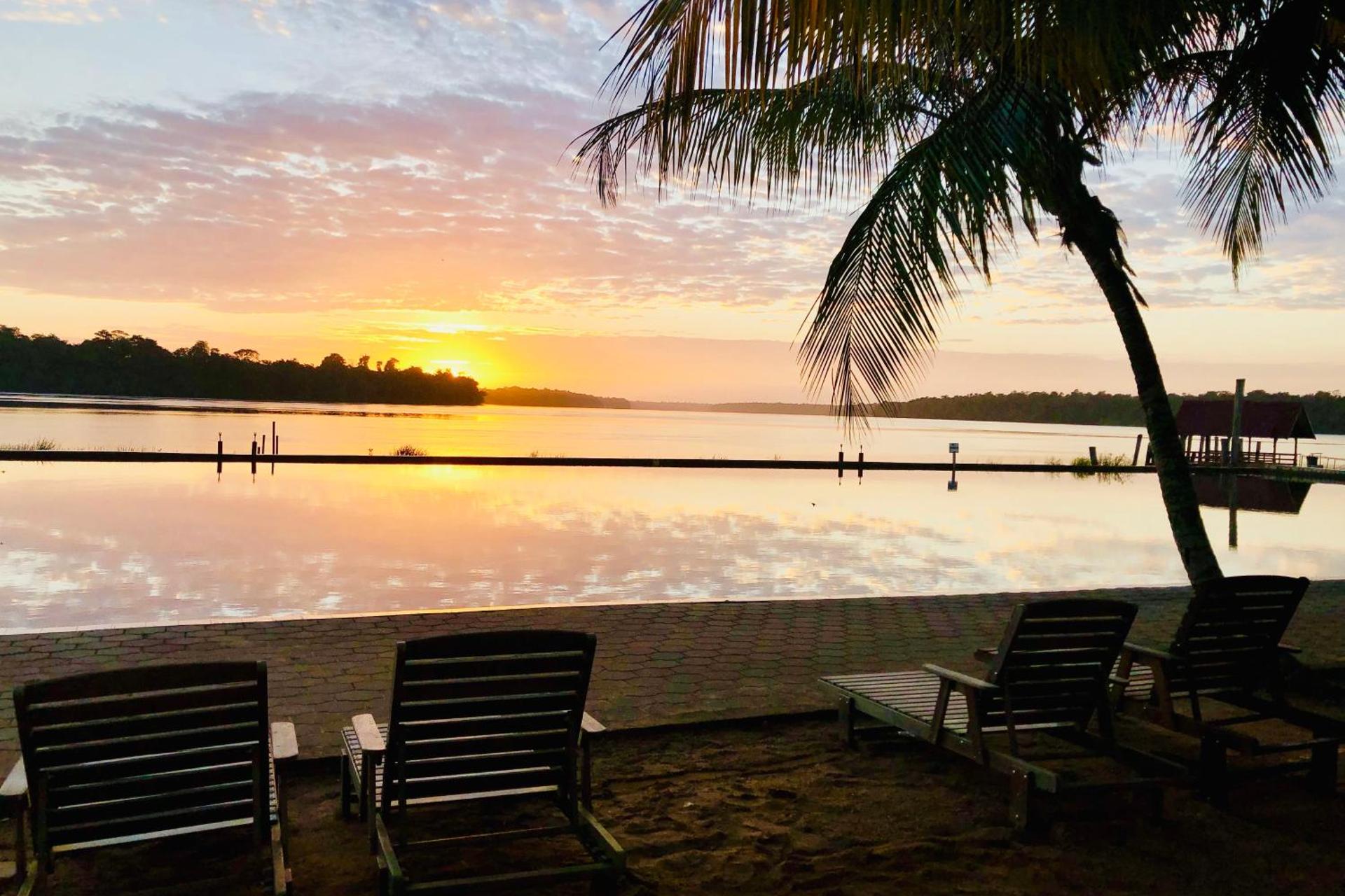 Overbridge River Resort